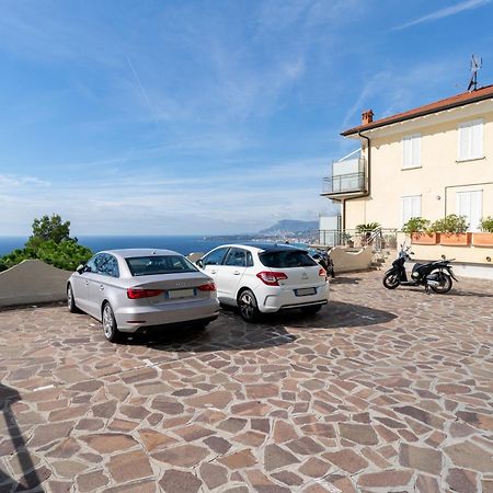文蒂米利亚Casa Grimaldi - Terrace & Sea View公寓 外观 照片