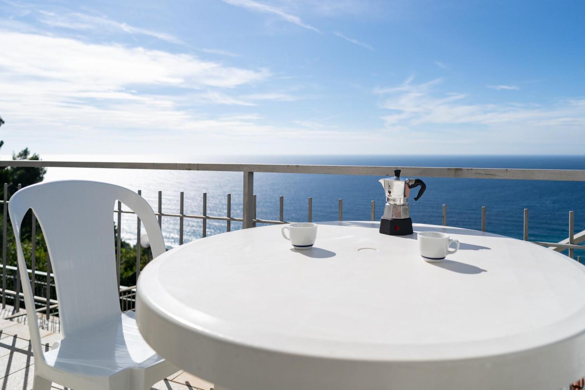 文蒂米利亚Casa Grimaldi - Terrace & Sea View公寓 外观 照片